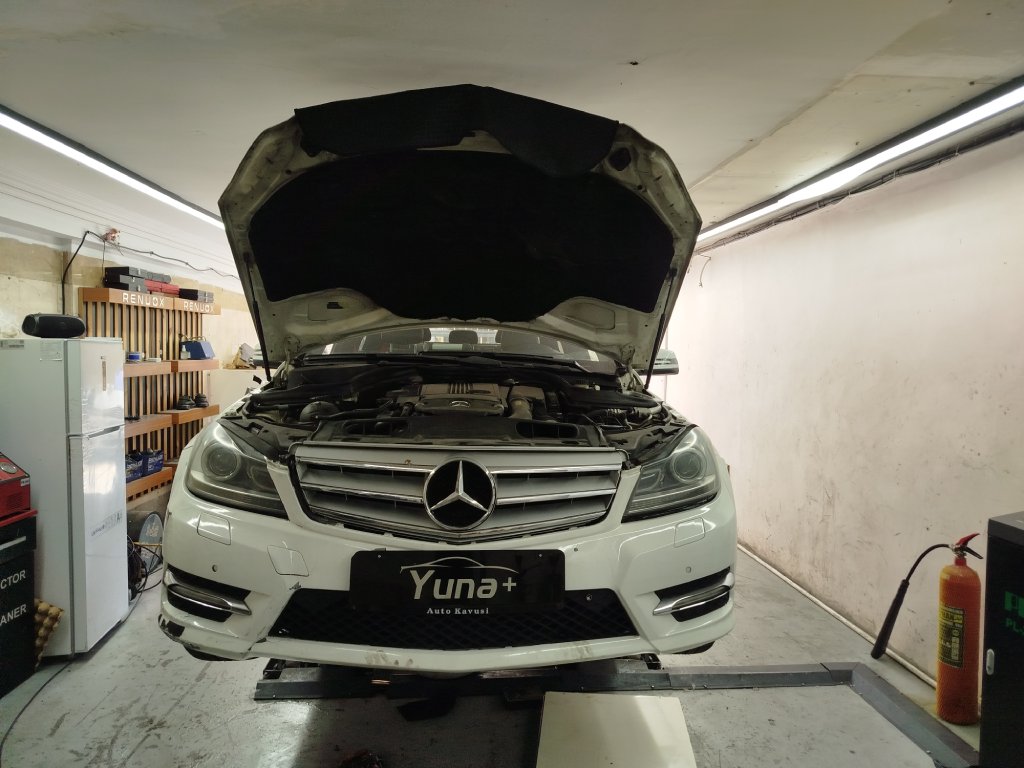 Mercedes Benz C 2014